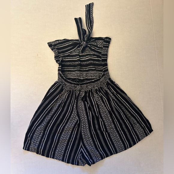 BE COOL Gray & black Strapless casual Romper shorts Sz-S. K11 - Picture 4 of 8